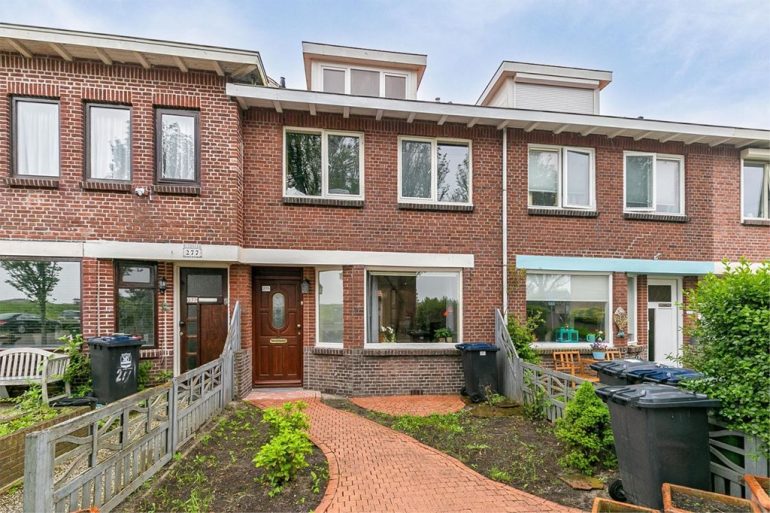 Foto van Rijnweg 275 Monster